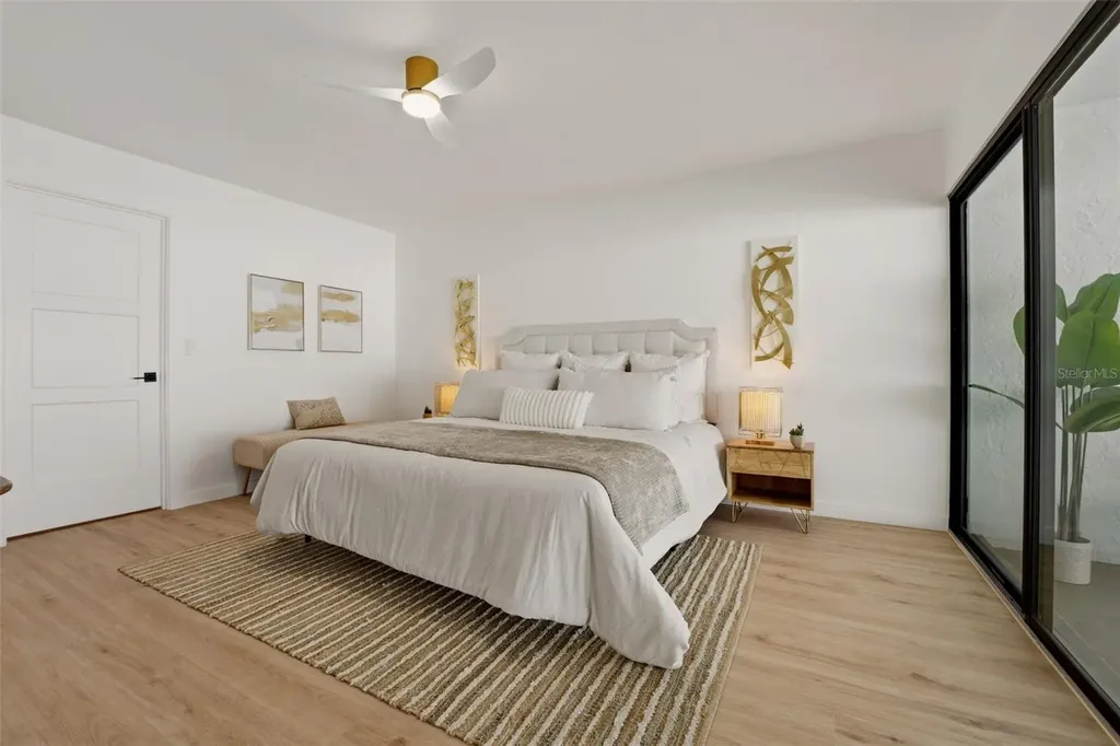 3692 Glen Oaks Manor Drive Sarasota FL 34232
