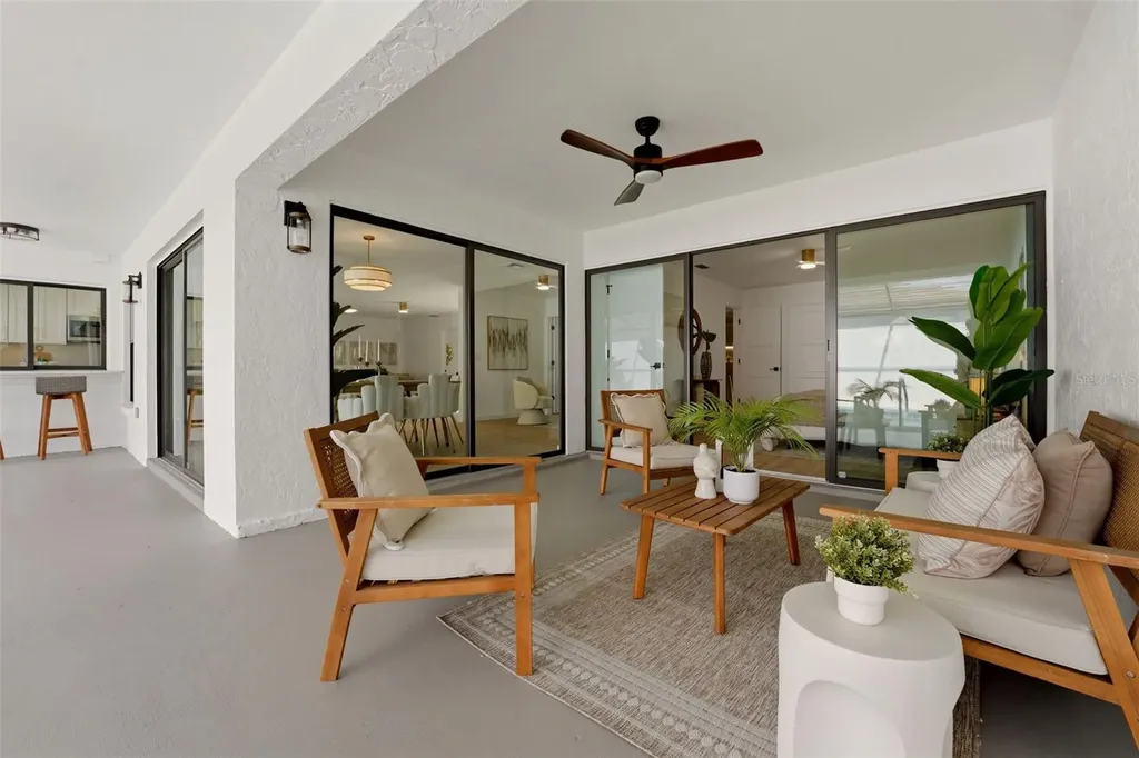 3692 Glen Oaks Manor Drive Sarasota FL 34232