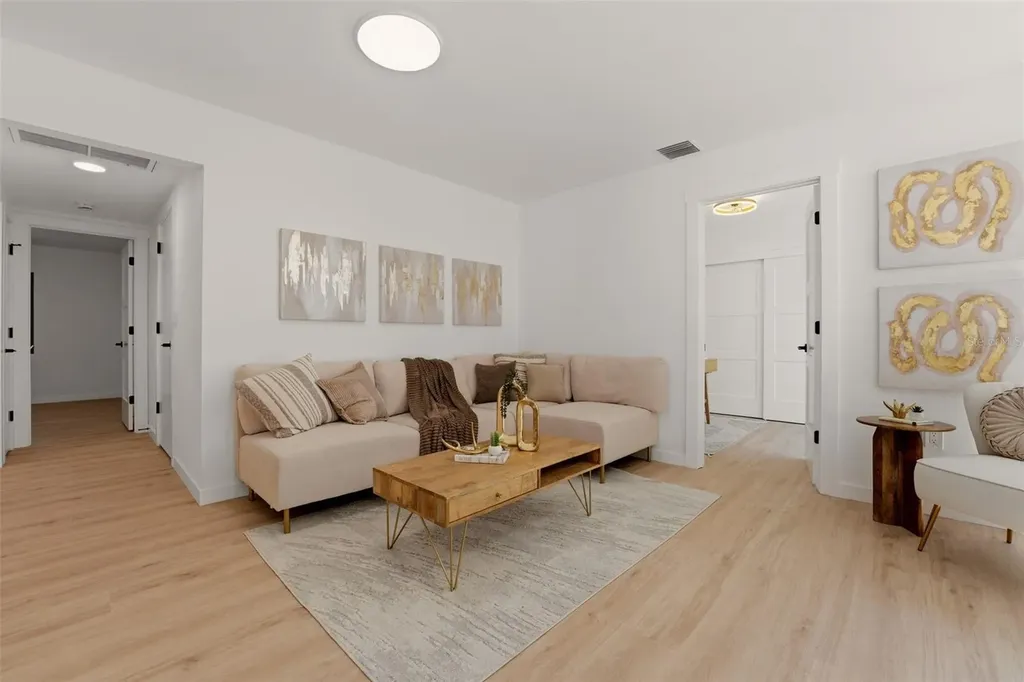 3692 Glen Oaks Manor Drive Sarasota FL 34232