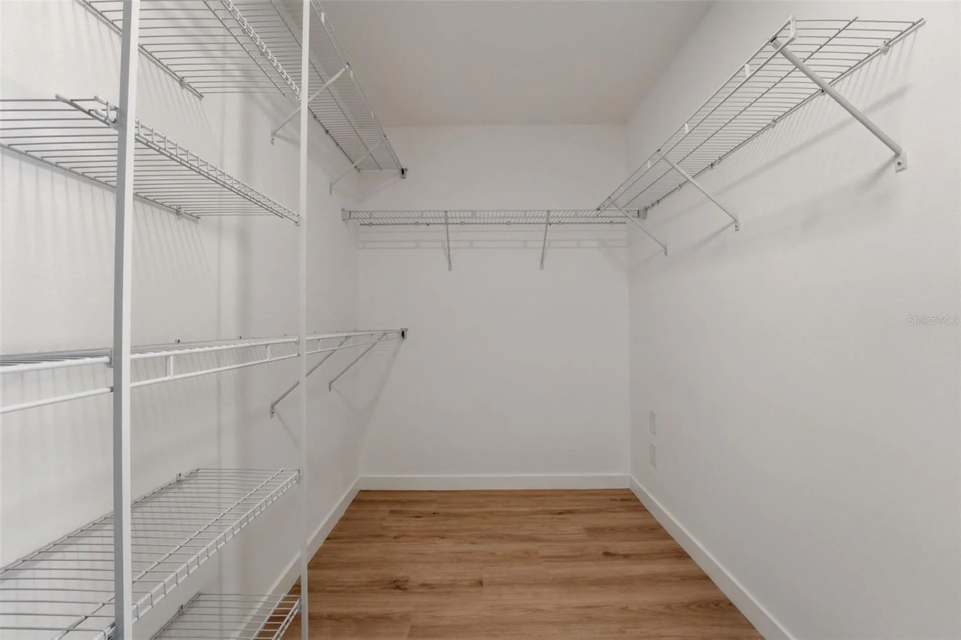 3692 Glen Oaks Manor Drive Sarasota FL 34232