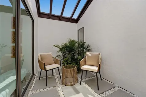 3692 Glen Oaks Manor Drive Sarasota FL 34232