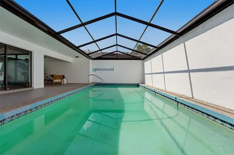3692 Glen Oaks Manor Drive Sarasota FL 34232