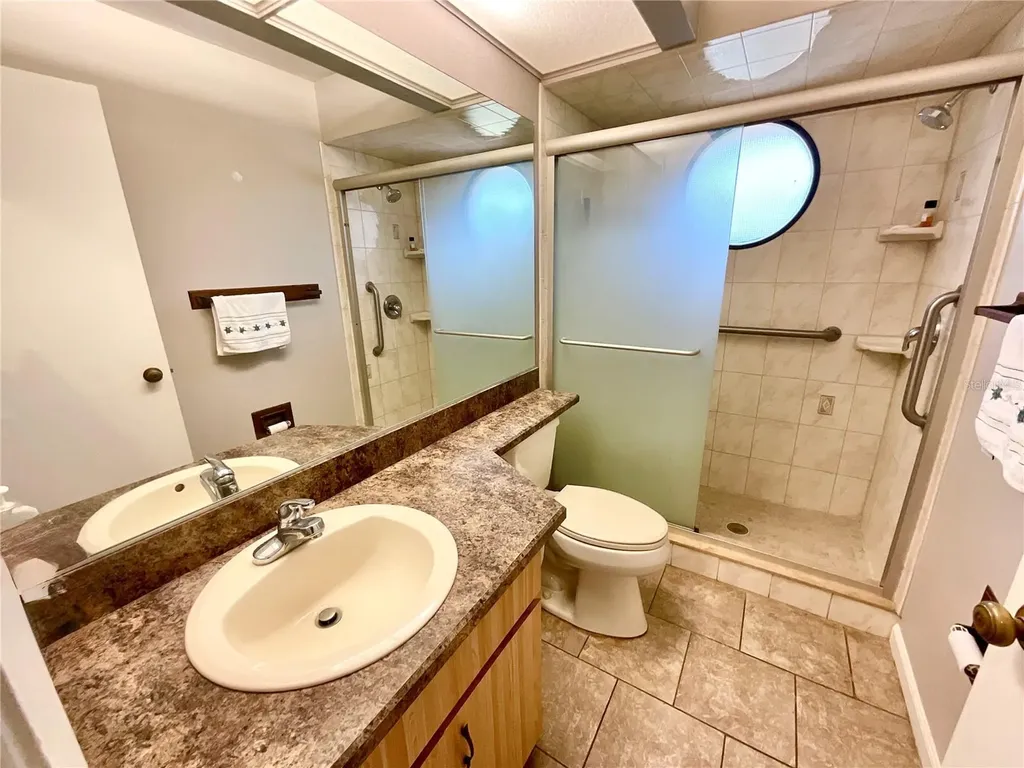 2913 Longbrooke Way Clearwater FL 33760
