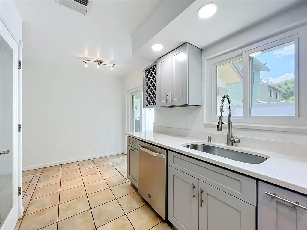 336 Canoe Trail Lane Orlando FL 32825