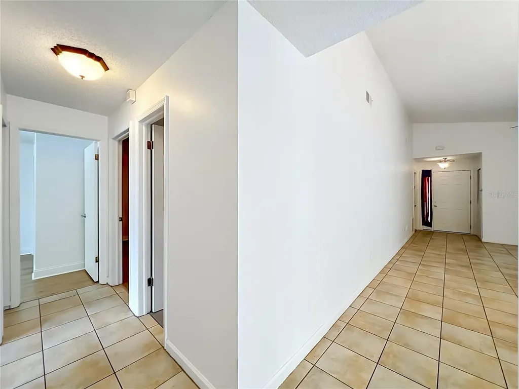 336 Canoe Trail Lane Orlando FL 32825