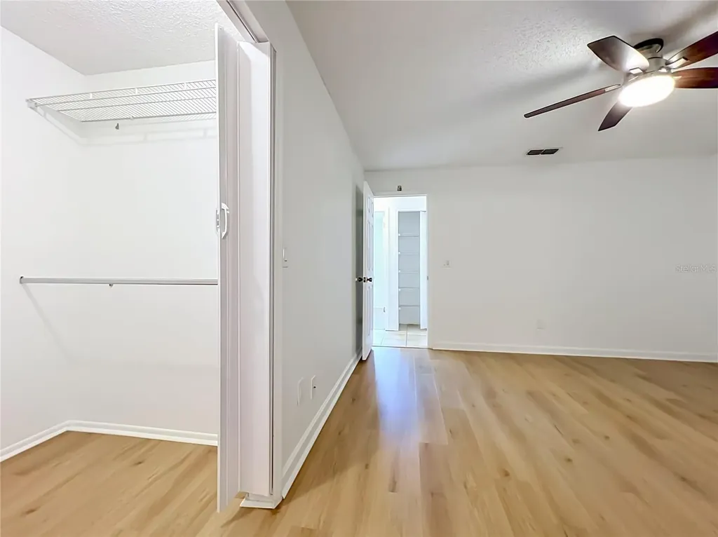 336 Canoe Trail Lane Orlando FL 32825