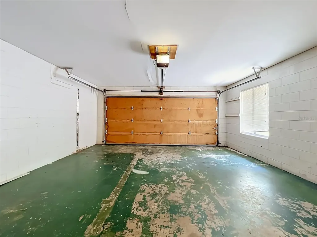 336 Canoe Trail Lane Orlando FL 32825