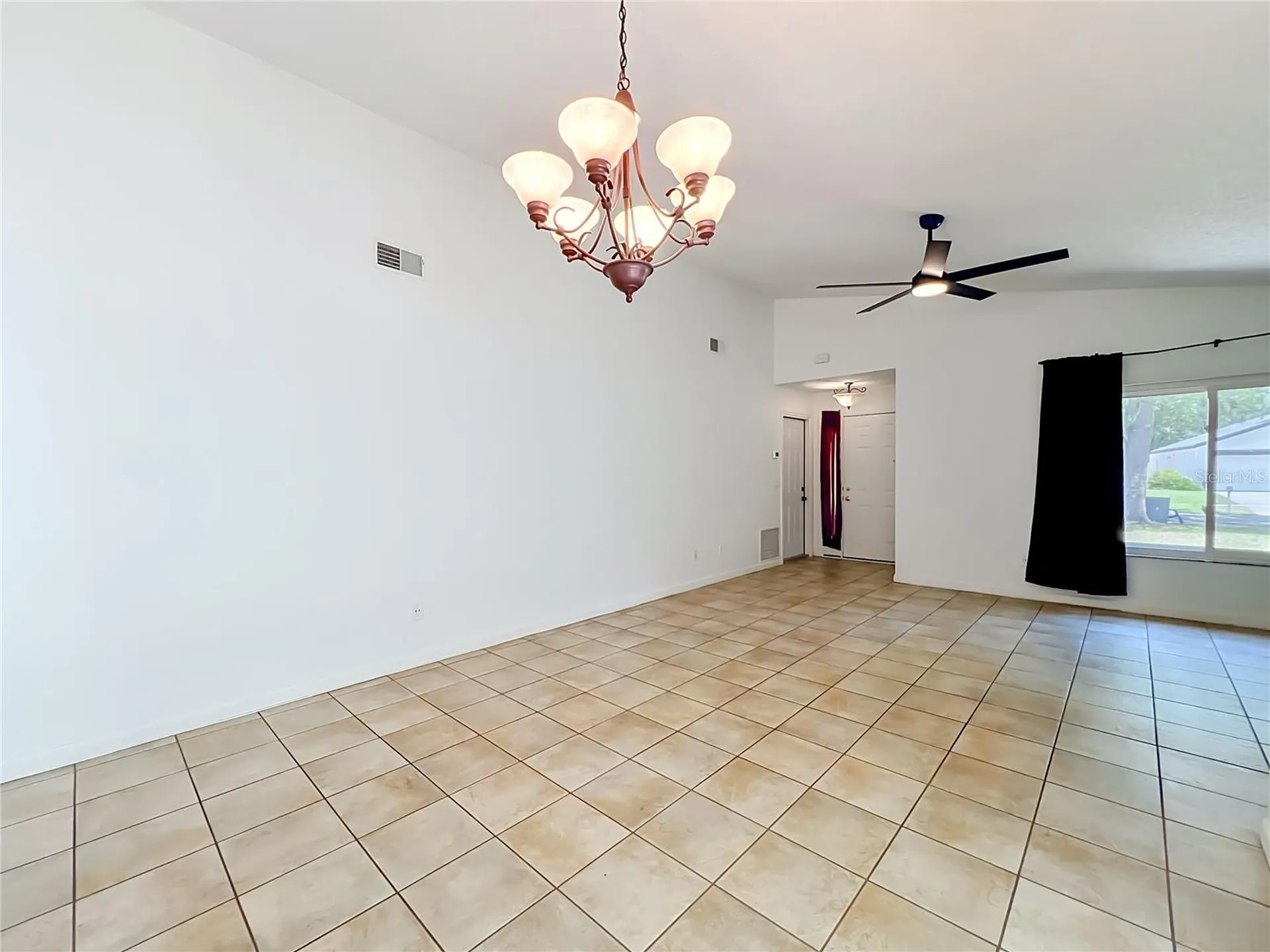 336 Canoe Trail Lane Orlando FL 32825