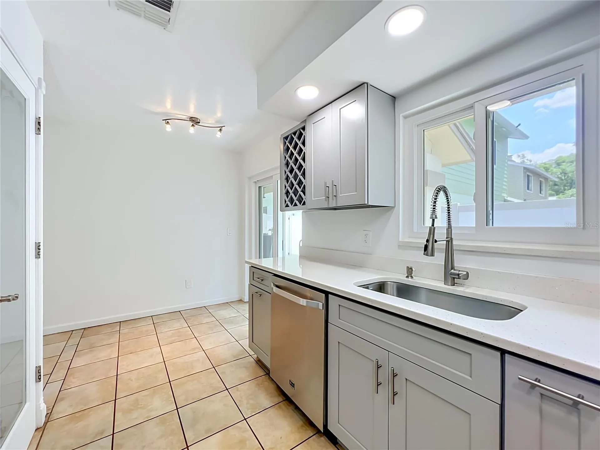 336 Canoe Trail Lane Orlando FL 32825