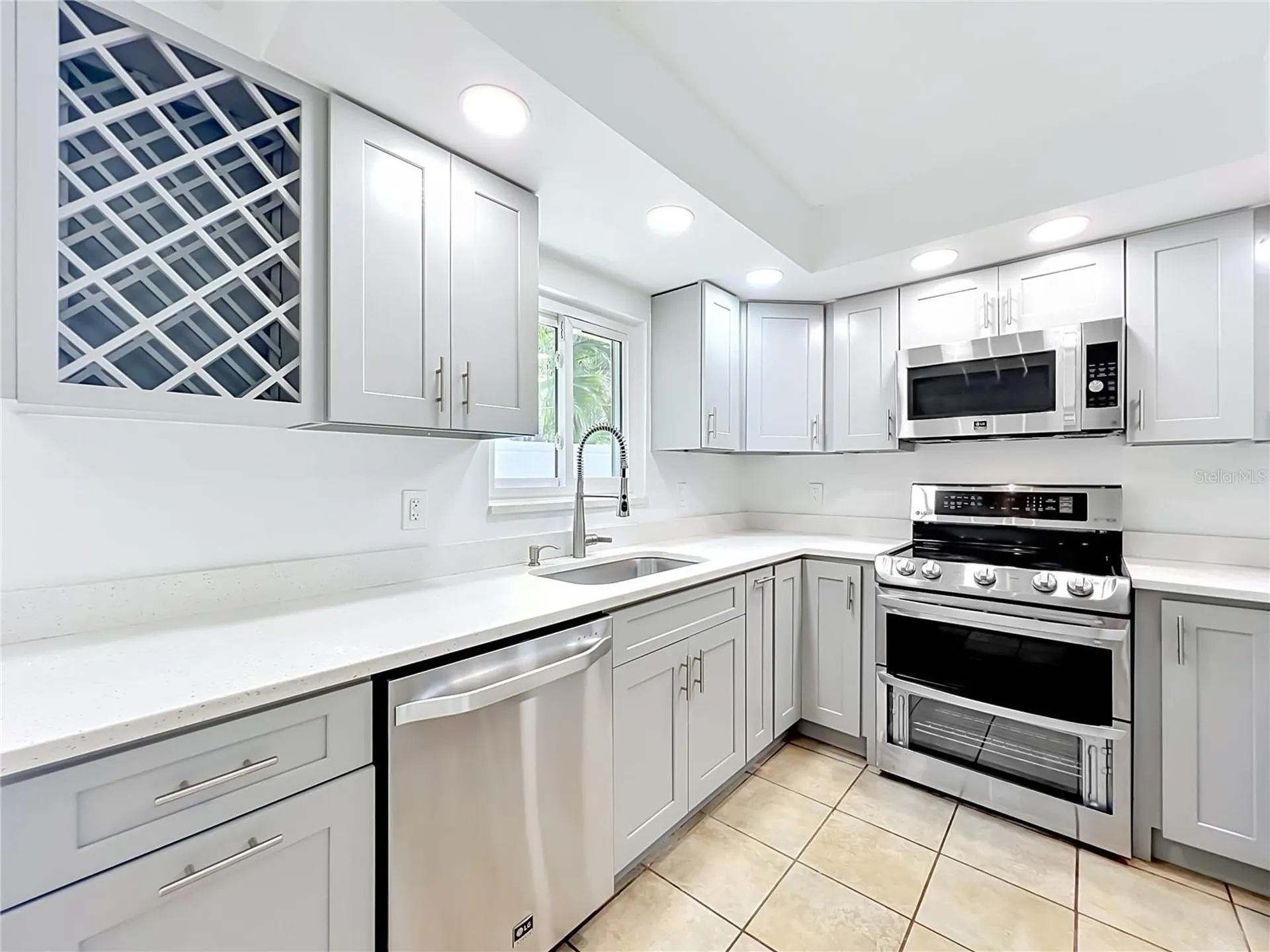 336 Canoe Trail Lane Orlando FL 32825