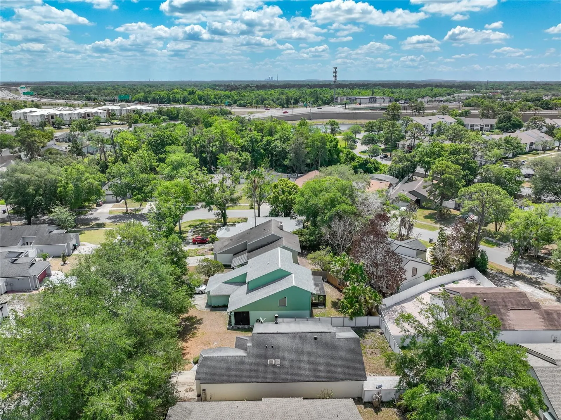 336 Canoe Trail Lane Orlando FL 32825