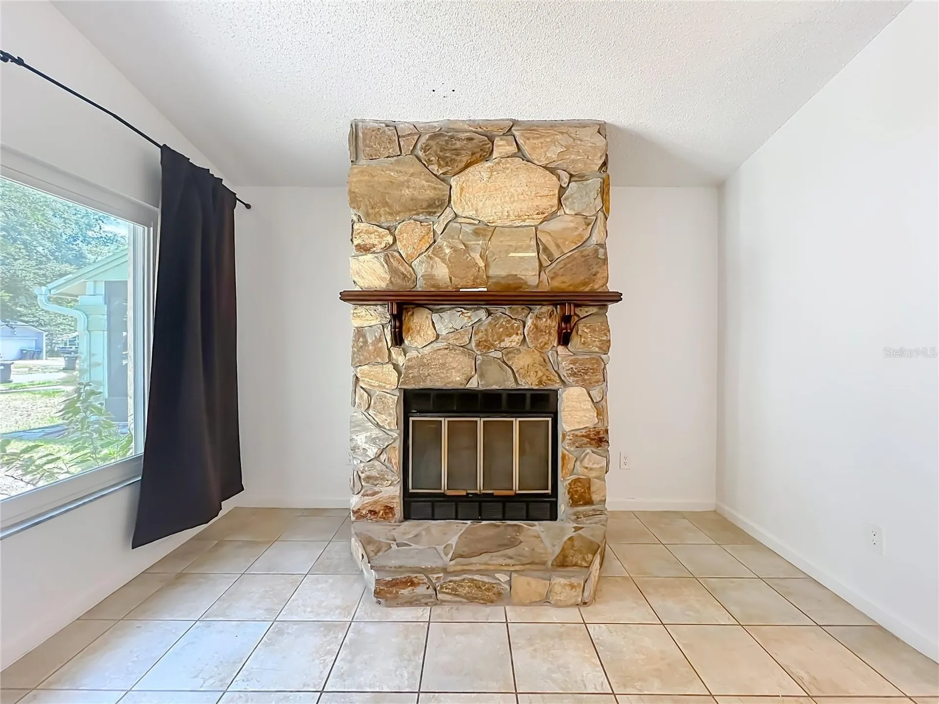 336 Canoe Trail Lane Orlando FL 32825