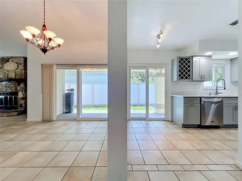 336 Canoe Trail Lane Orlando FL 32825