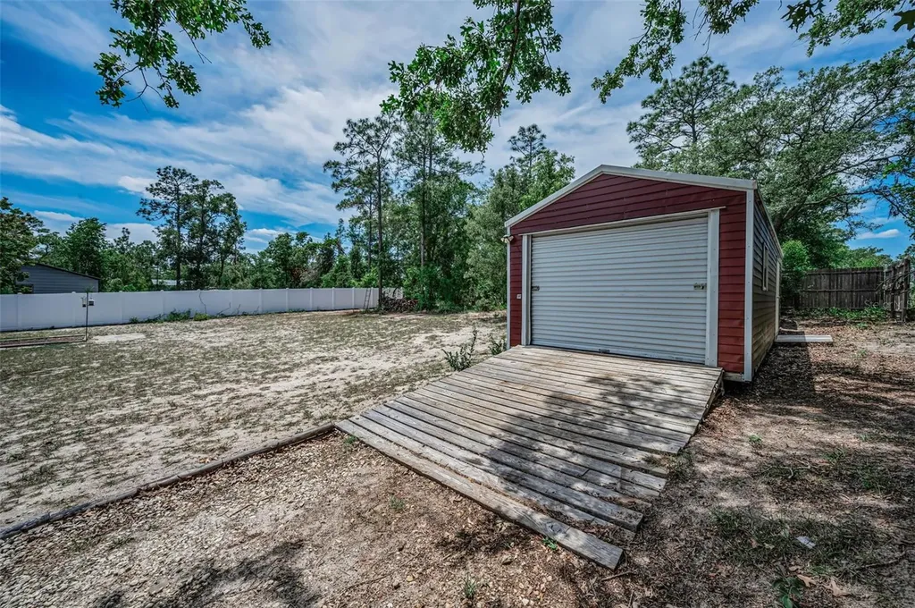 12123 Fulmar Road Weeki Wachee FL 34614