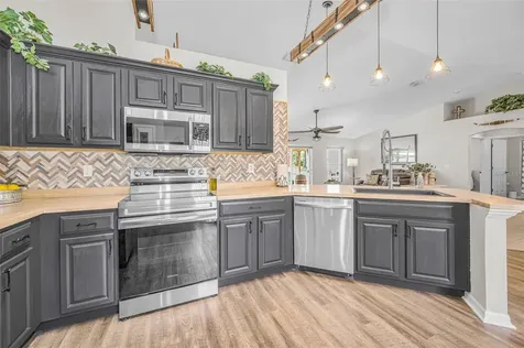 12123 Fulmar Road Weeki Wachee FL 34614