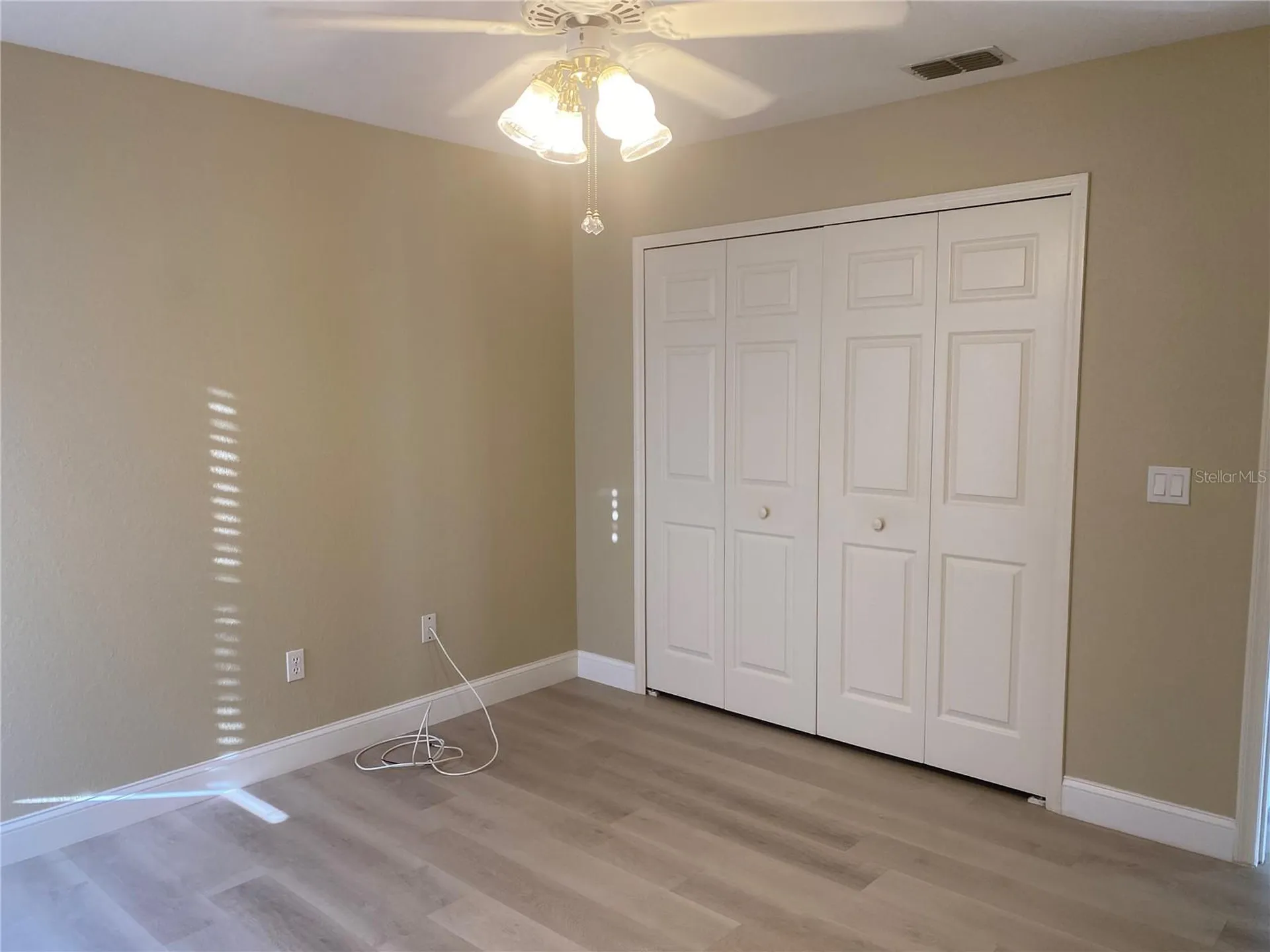 110 Via Del Sol Drive N Davenport FL 33896