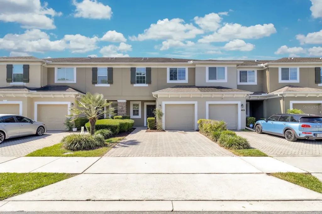 2726 River Landing Drive Sanford FL 32771