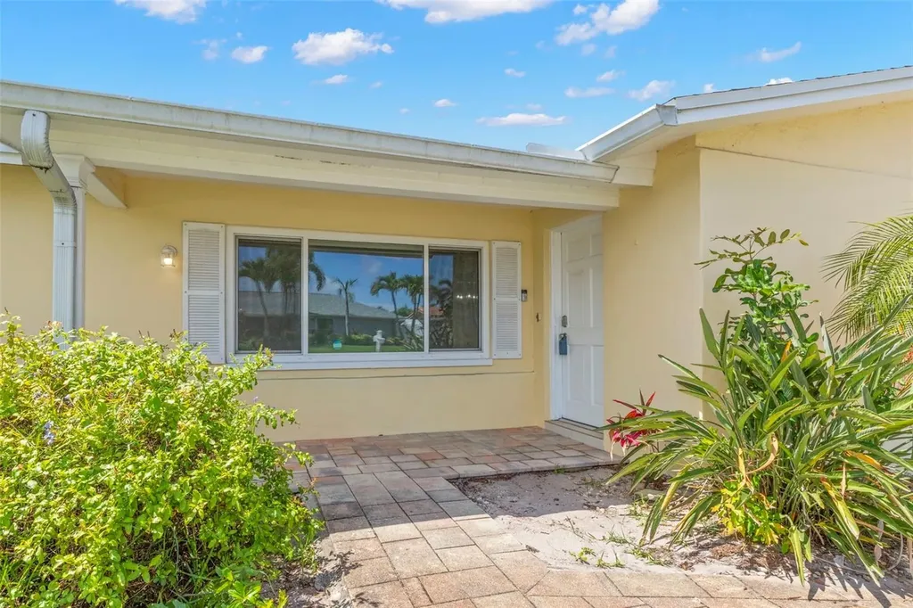 13150 88th Avenue Seminole FL 33776