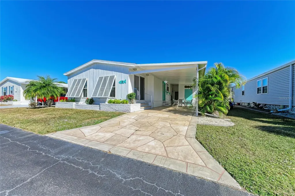 8 S Buena Vista Avenue Englewood FL 34223