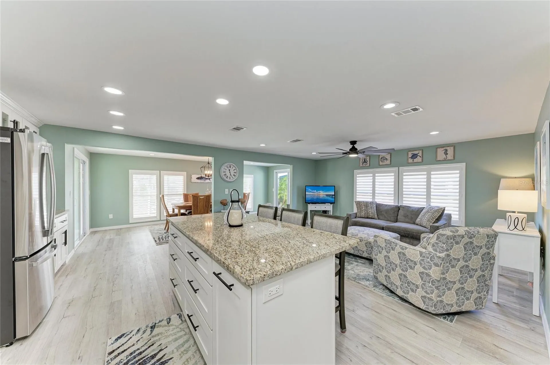 8 S Buena Vista Avenue Englewood FL 34223