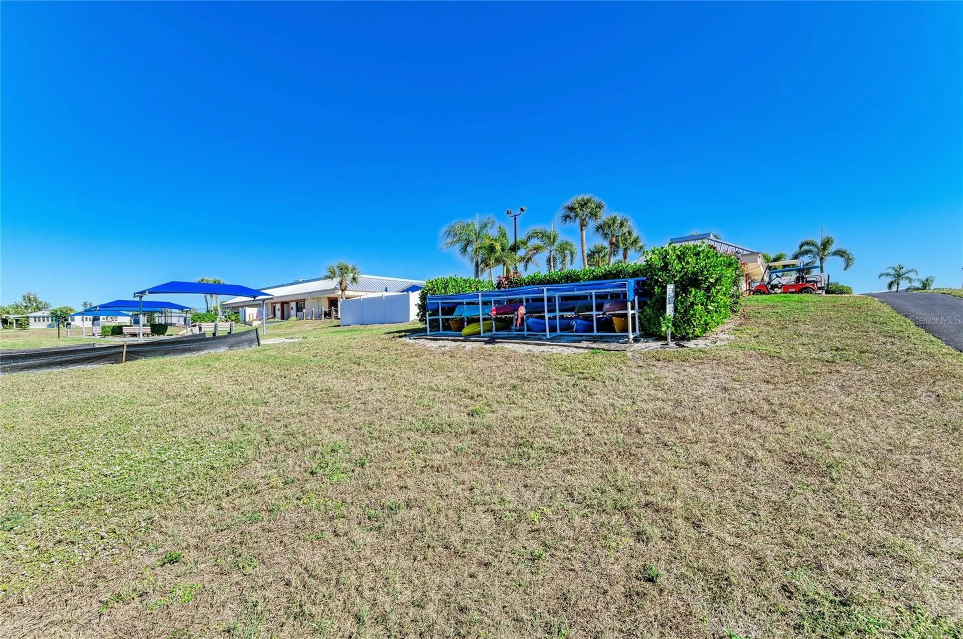 8 S Buena Vista Avenue Englewood FL 34223