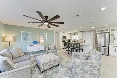 8 S Buena Vista Avenue Englewood FL 34223