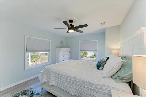 8 S Buena Vista Avenue Englewood FL 34223