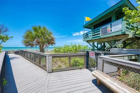8 S Buena Vista Avenue Englewood FL 34223