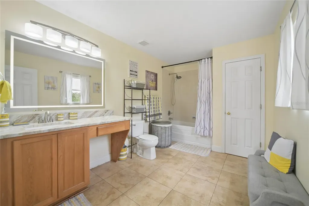 13619 Phoenix Drive Orlando FL 32828