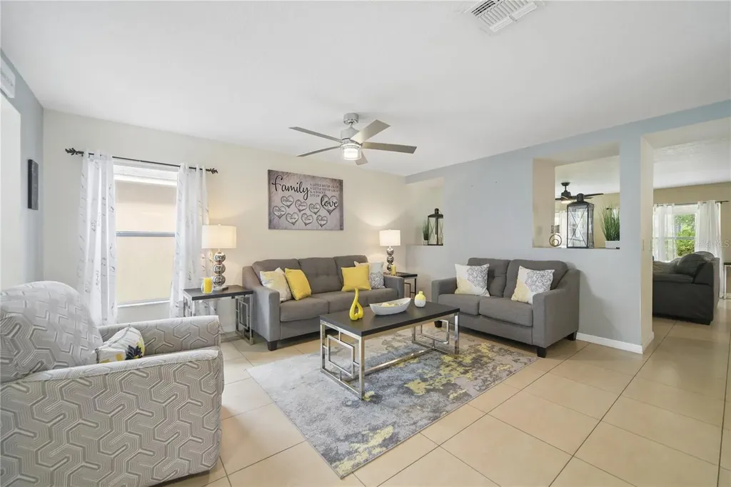 13619 Phoenix Drive Orlando FL 32828