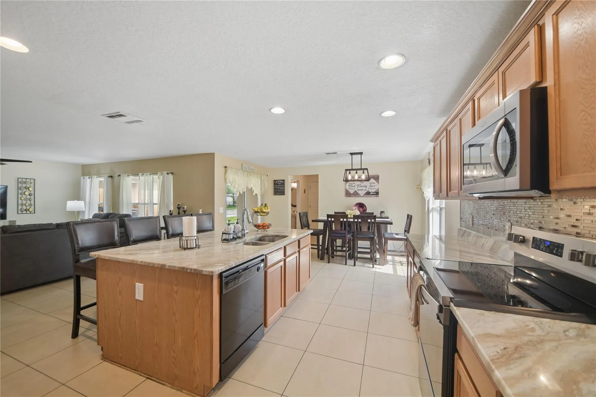 13619 Phoenix Drive Orlando FL 32828