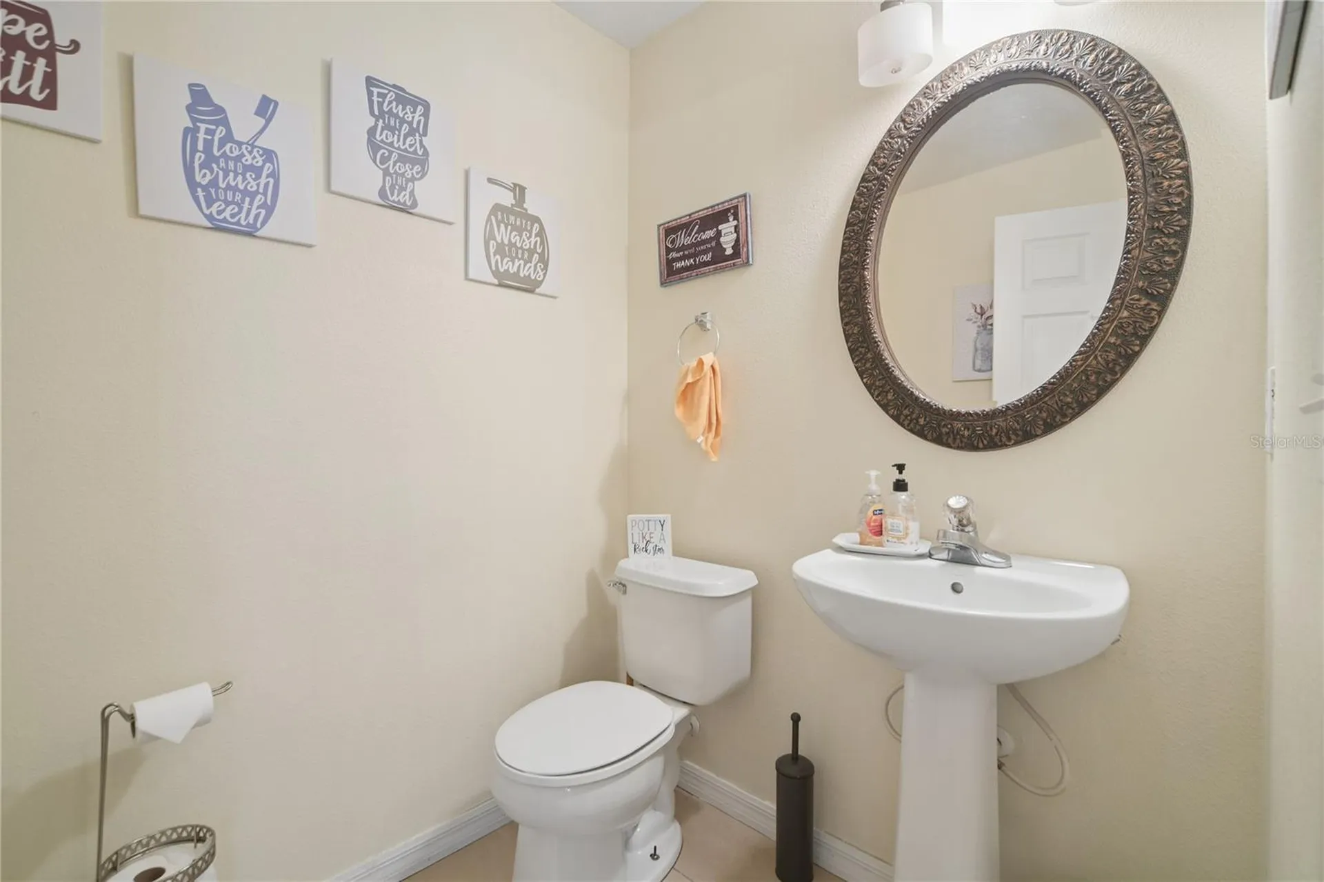 13619 Phoenix Drive Orlando FL 32828