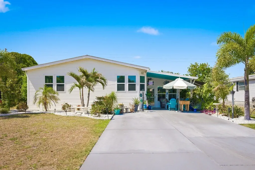 137 Lake Tarpon Drive Palm Harbor FL 34684