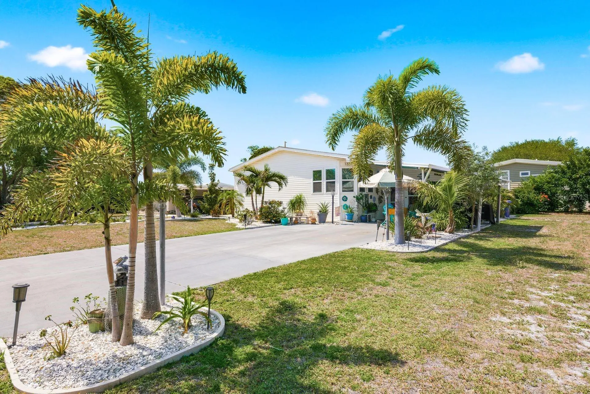 137 Lake Tarpon Drive Palm Harbor FL 34684
