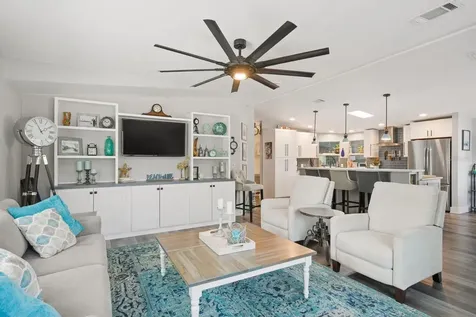 137 Lake Tarpon Drive Palm Harbor FL 34684