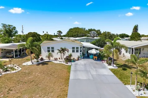 137 Lake Tarpon Drive Palm Harbor FL 34684