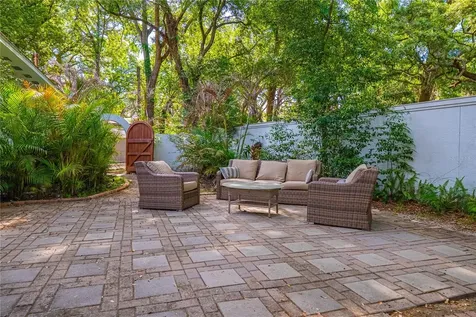 401 Bullard Parkway Temple Terrace FL 33617