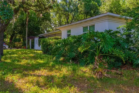 401 Bullard Parkway Temple Terrace FL 33617