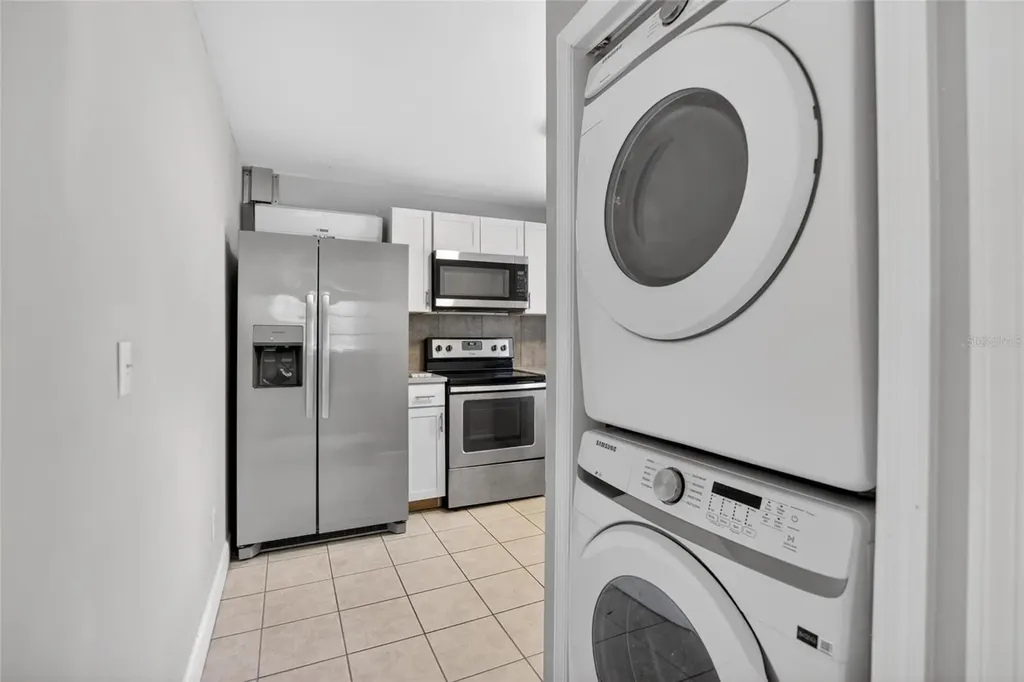 3301 W Woodlawn Avenue Tampa FL 33607