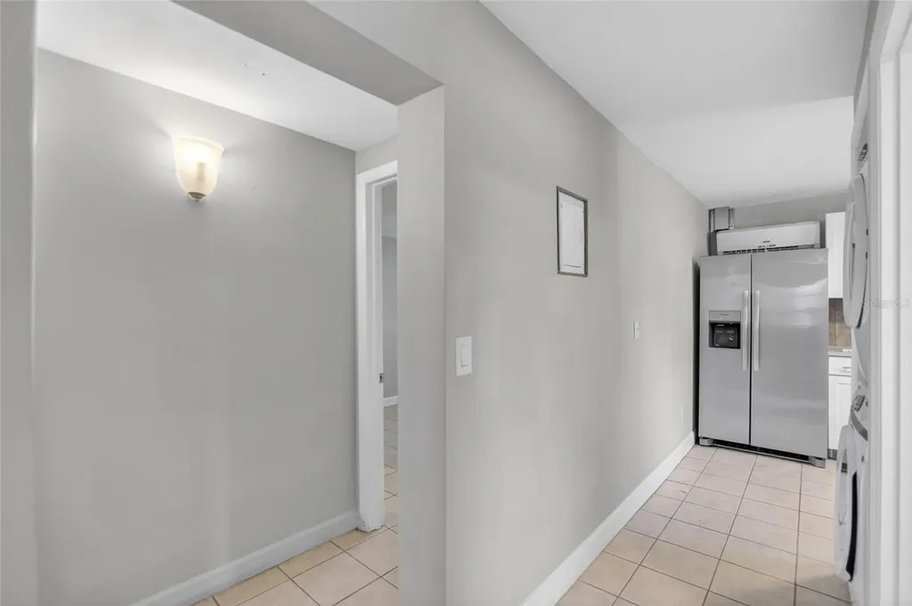 3301 W Woodlawn Avenue Tampa FL 33607