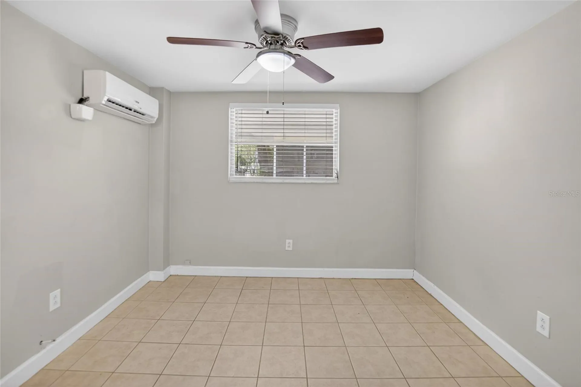 3301 W Woodlawn Avenue Tampa FL 33607