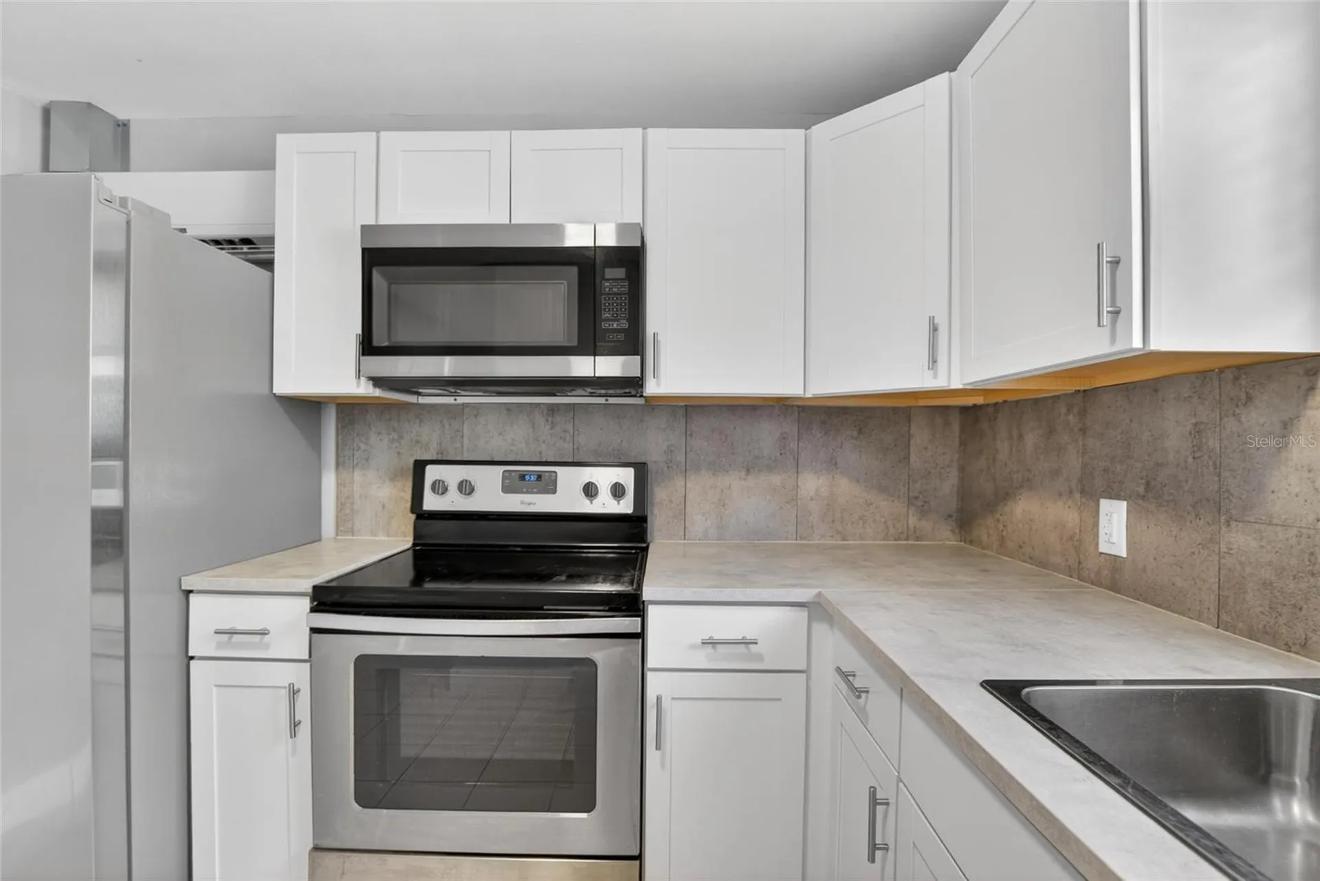 3301 W Woodlawn Avenue Tampa FL 33607