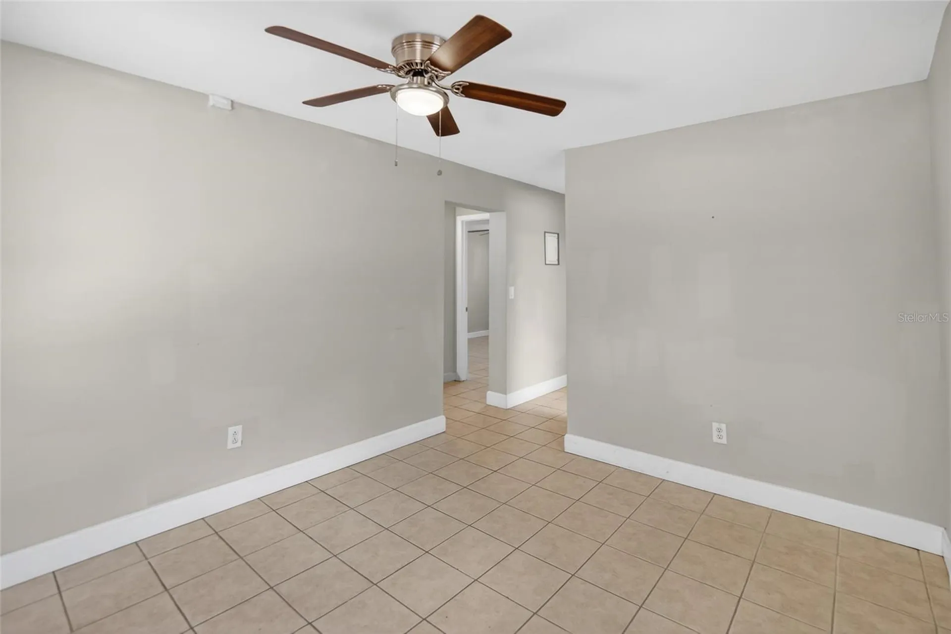 3301 W Woodlawn Avenue Tampa FL 33607