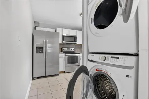 3301 W Woodlawn Avenue Tampa FL 33607