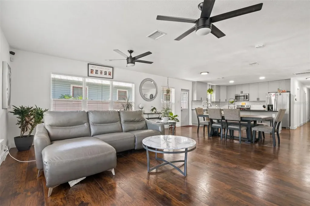 801 E Hanlon Street Tampa FL 33604