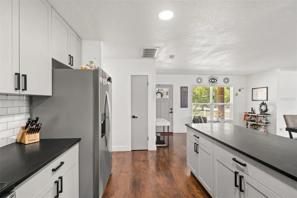 801 E Hanlon Street Tampa FL 33604