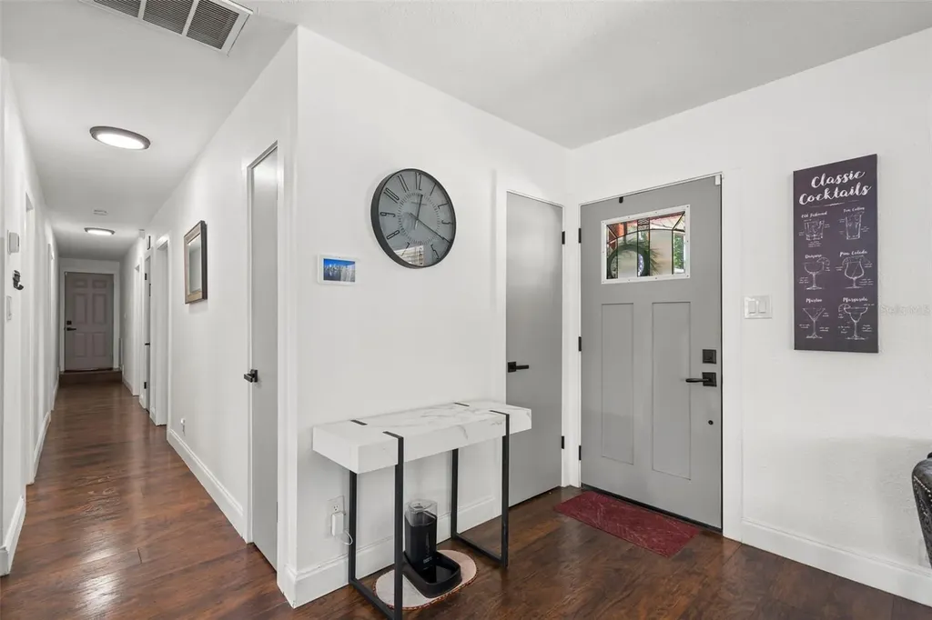 801 E Hanlon Street Tampa FL 33604