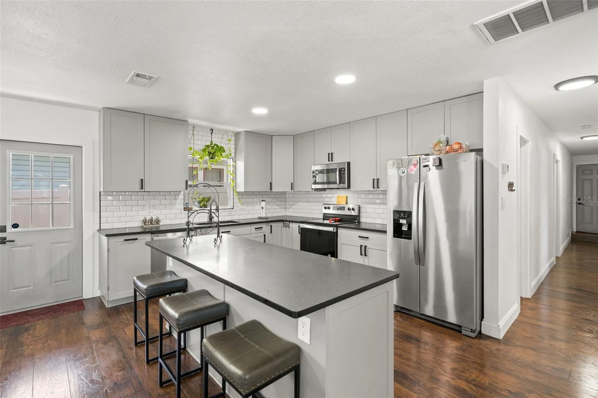 801 E Hanlon Street Tampa FL 33604