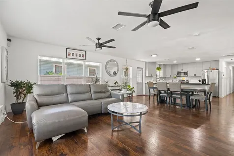 801 E Hanlon Street Tampa FL 33604