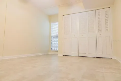 208 Lake Howard Drive NW Winter Haven FL 33880